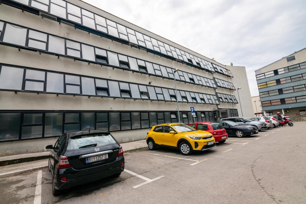 Apartment Nevera Rijeka Exterior foto